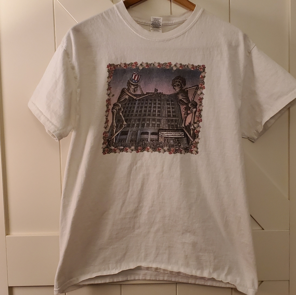 Grateful Dead skeleton shirt